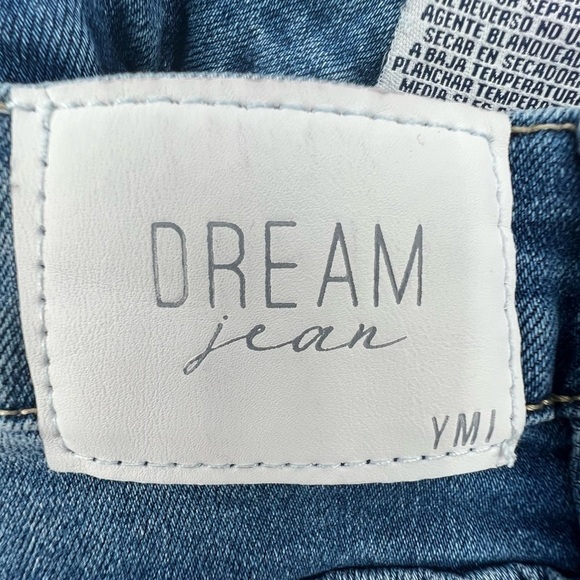 YMI Dream Fit Mid Rise Bermuda Cut Off Distressed Denim Jean Shorts Size 3 Women - Picture 7 of 8